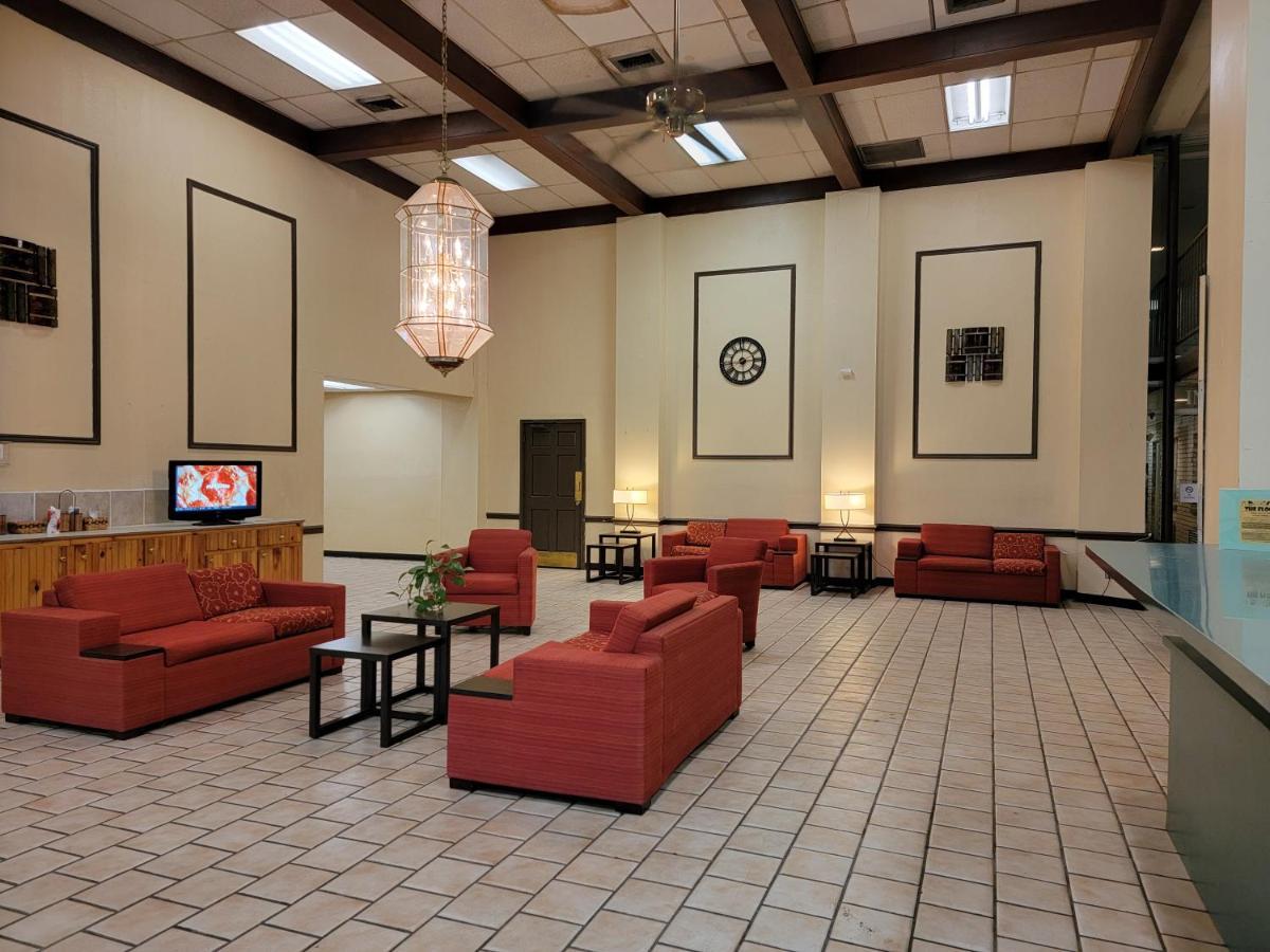 Rest Inn - Extended Stay, I-40 Airport, Wedding & Event Center 阿馬里洛 外观 照片