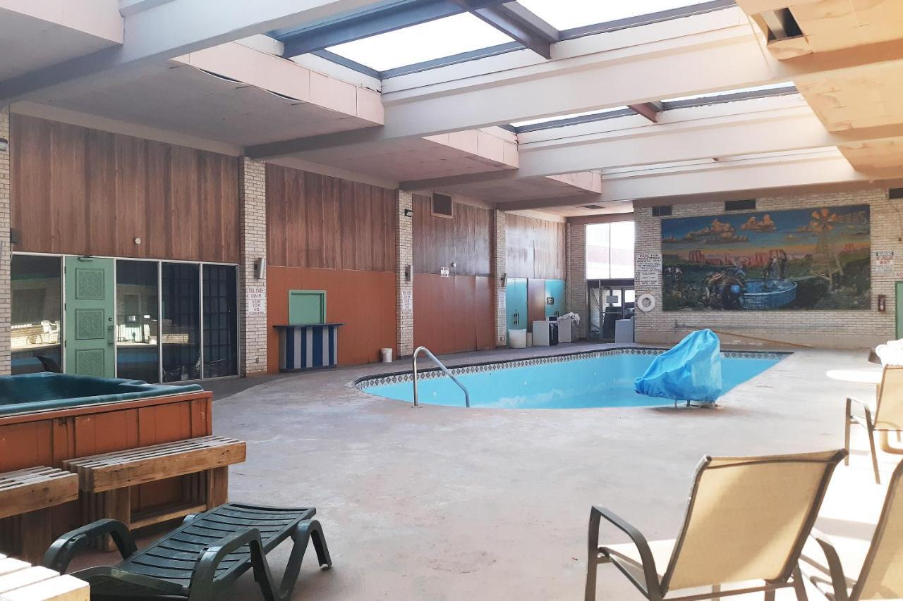 Rest Inn - Extended Stay, I-40 Airport, Wedding & Event Center 阿馬里洛 外观 照片